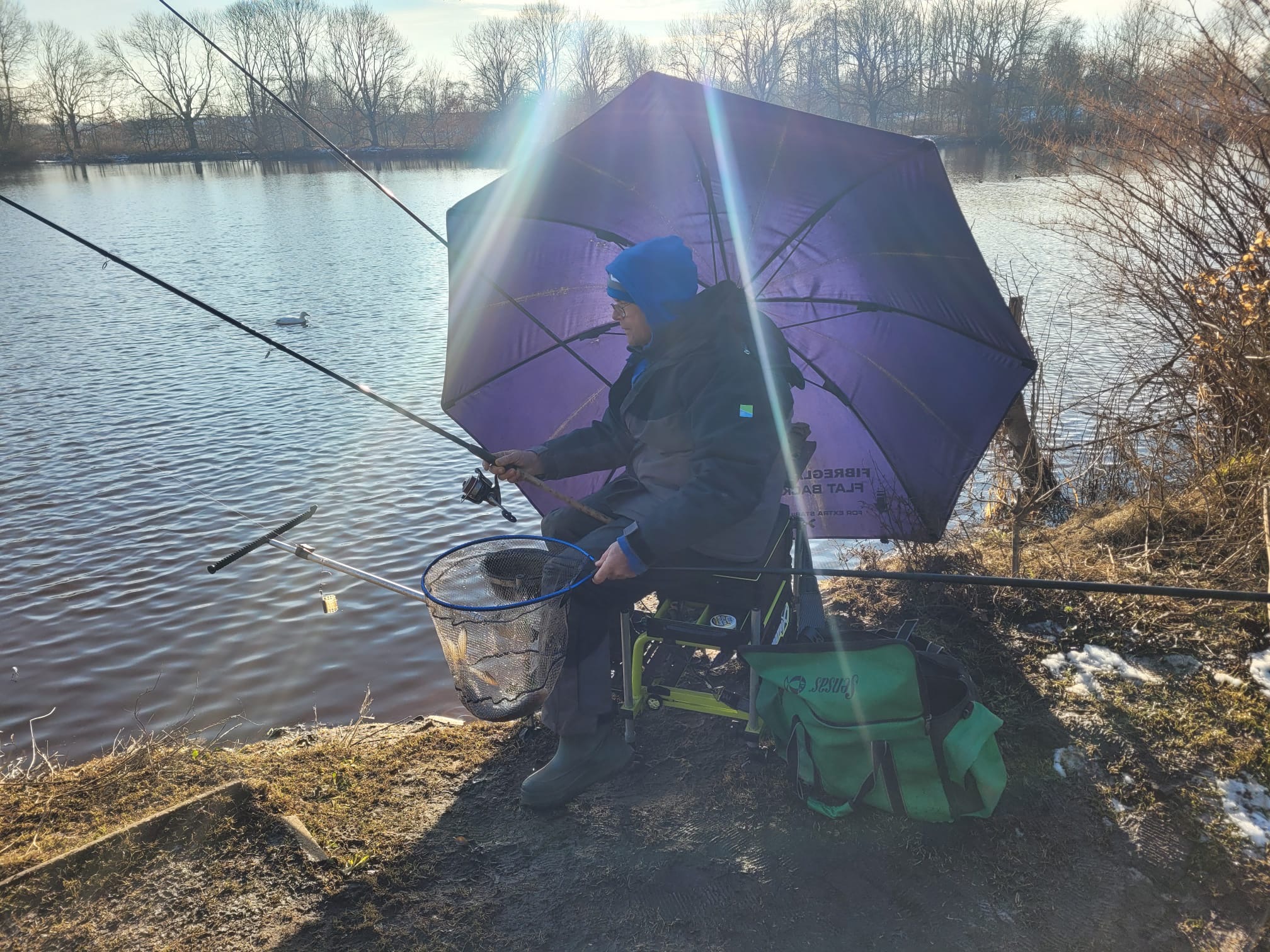 22cfd49e-aeb2-4d63-b8bc-73787adf1792